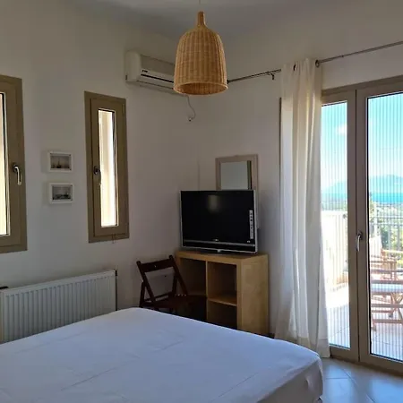 Stunning View In Sami 펜션 *