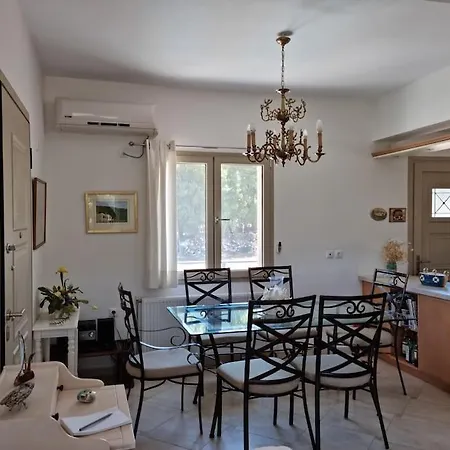 Stunning View In Sami Case de vacanță